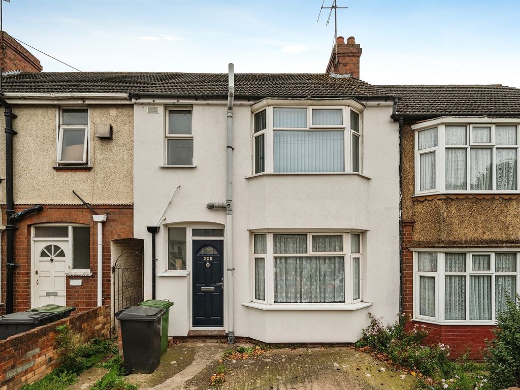 3 bed terraced house for sale in Beechwood Road, Leagrave, Luton LU4, £