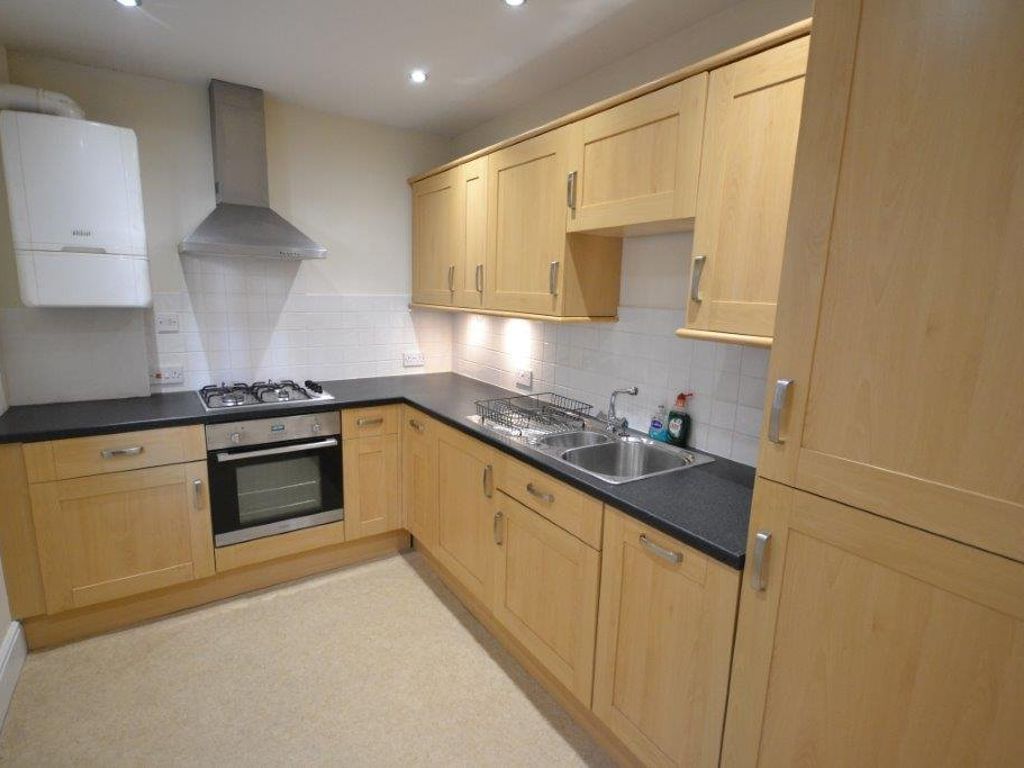 1 bed flat to rent in Victoria Park Road, Leicester LE2, £900 pcm Zoopla
