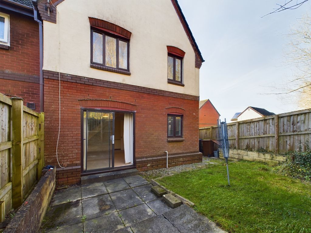 2 bed end terrace house for sale in Rosehip Close, Woolwell, Plymouth