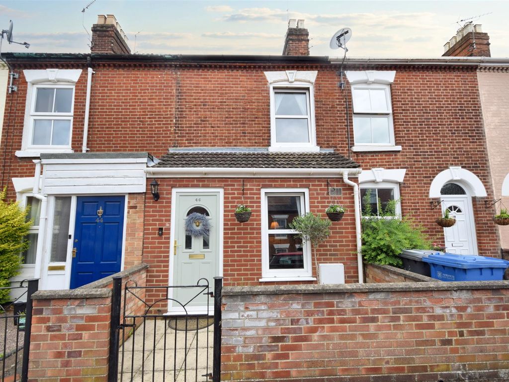 2 bed terraced house for sale in Carlyle Road, Norwich NR1, £280,000