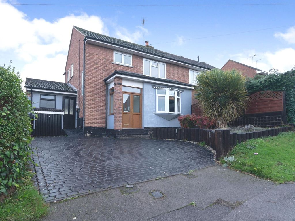 3 bed semidetached house for sale in Crays View, Billericay CM12 Zoopla