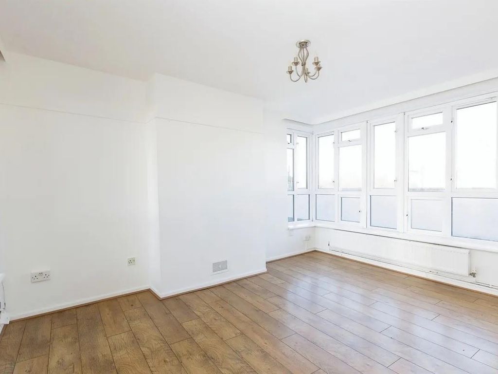 2 bed flat for sale in Upney House, Longbridge Road, Barking IG11, £