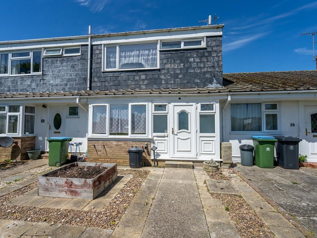 3 bed terraced house for sale in The Causeway, Pagham, Bognor Regis
