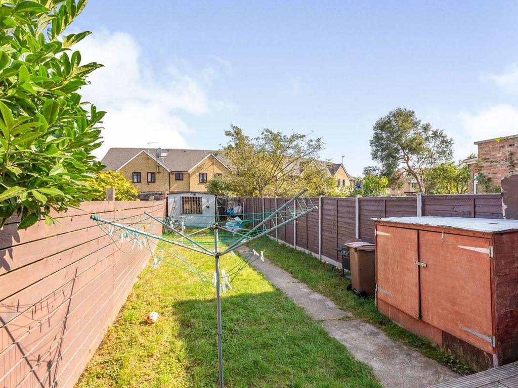 Boundary Road, Turnpike Lane N22