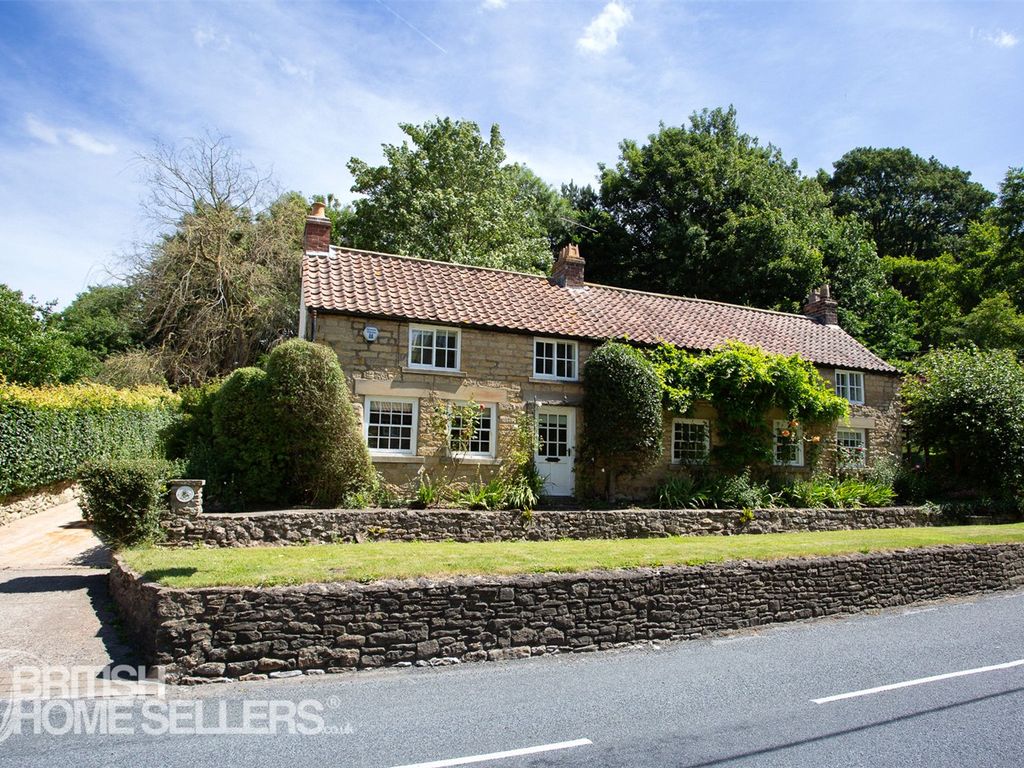 4 bed detached house for sale in Main Street, Gilling East, York, North