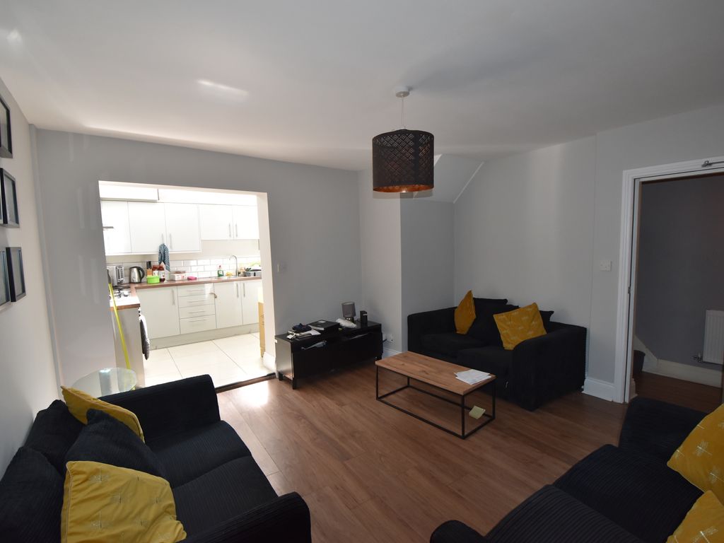 3 bed terraced house to rent in Borough Road, Middlesbrough TS1 Zoopla