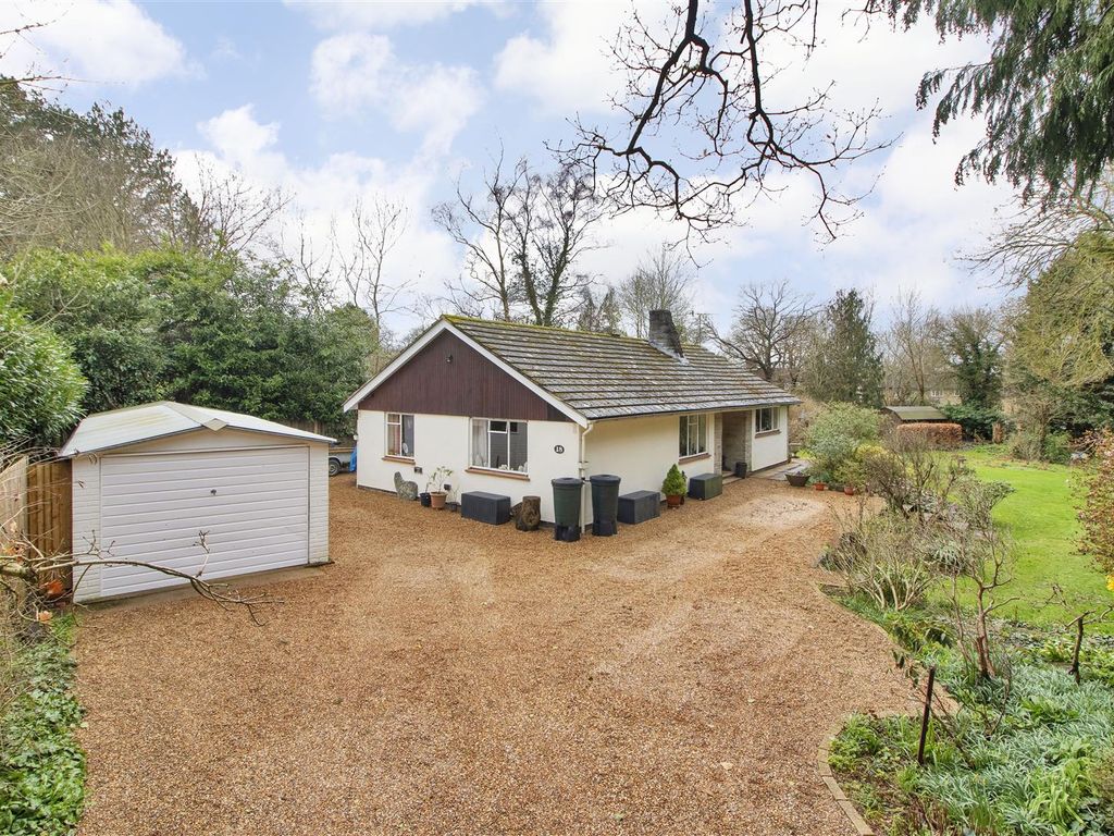 3 bed detached bungalow for sale in Church Way, Hurst Green, Oxted RH8