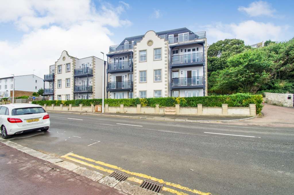 2 Bed Flat For Sale In 35 The Esplanade Folkestone Ct20 Zoopla