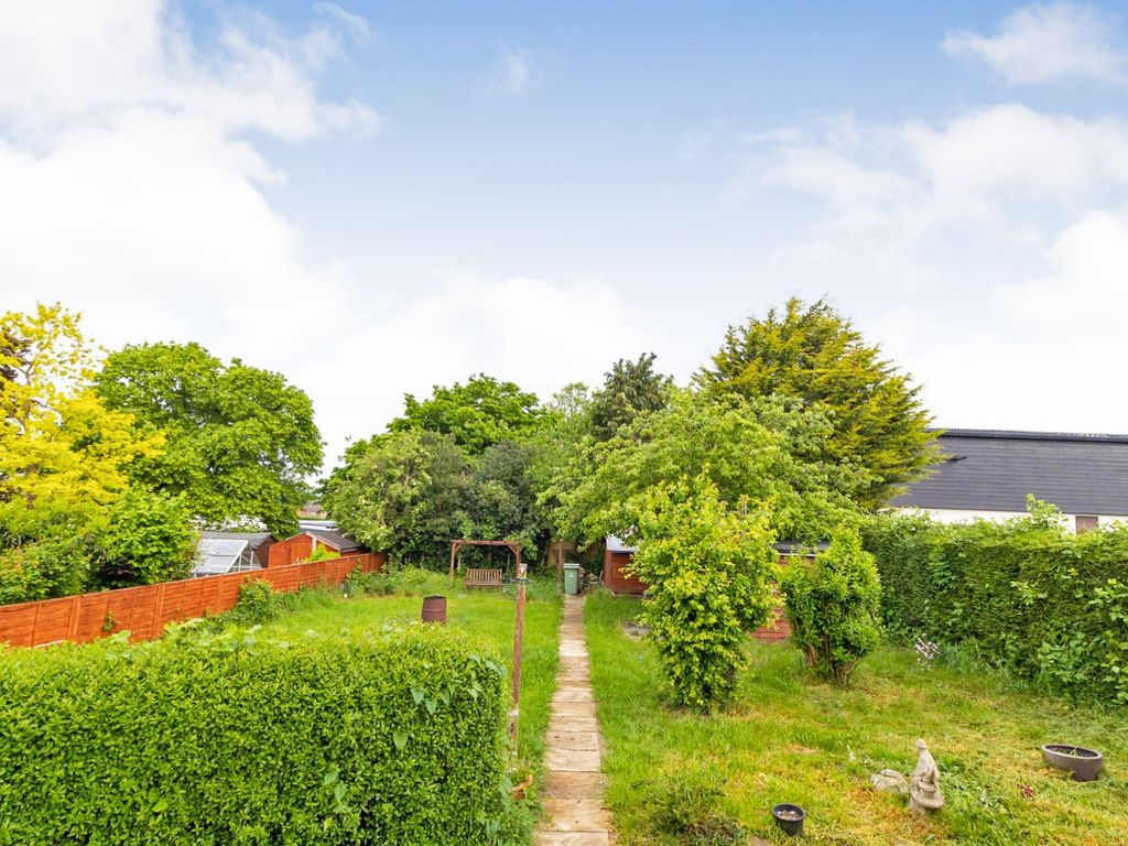 6 bed bungalow for sale in Stanbridge Road, Leighton Buzzard LU7 Zoopla