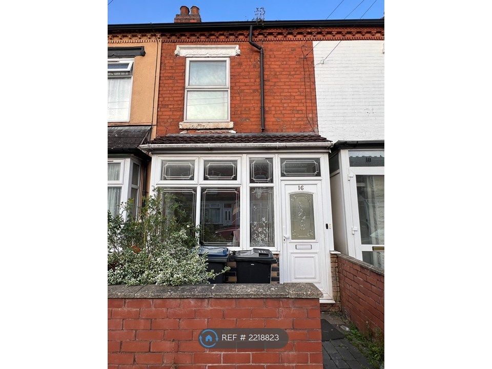 3 bed terraced house to rent in Solihull Road, Sparkhill, Birmingham B11, £1,100 pcm Zoopla