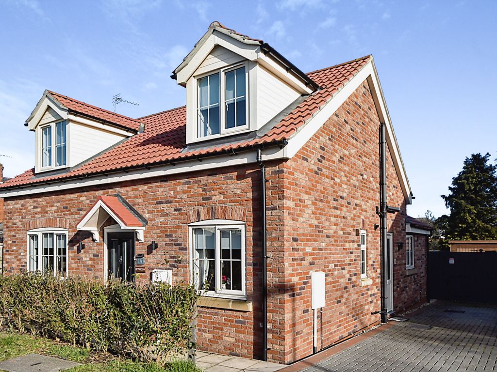 3 bed detached house for sale in Elizabeth Avenue, North Hykeham