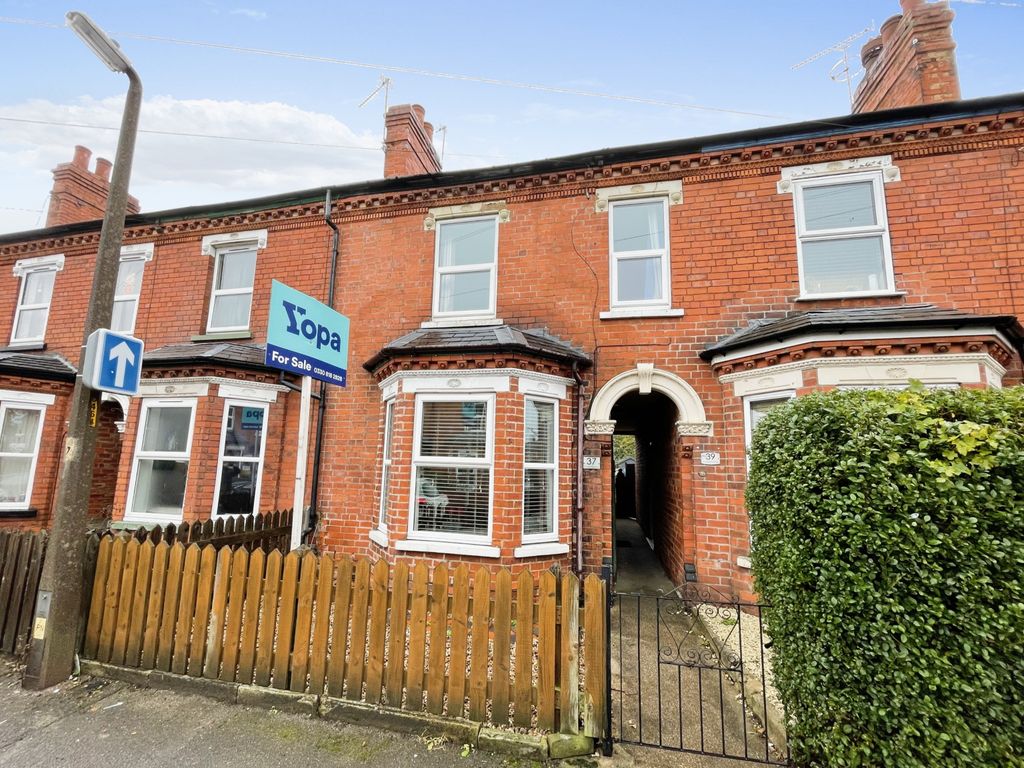 3 bed terraced house for sale in St. Catherines Grove, Lincoln LN5 Zoopla