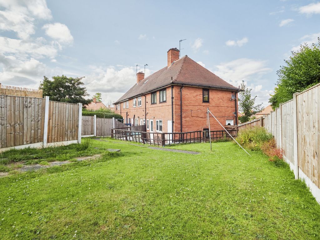 3 bed end terrace house for sale in Wareham Close, Nottingham