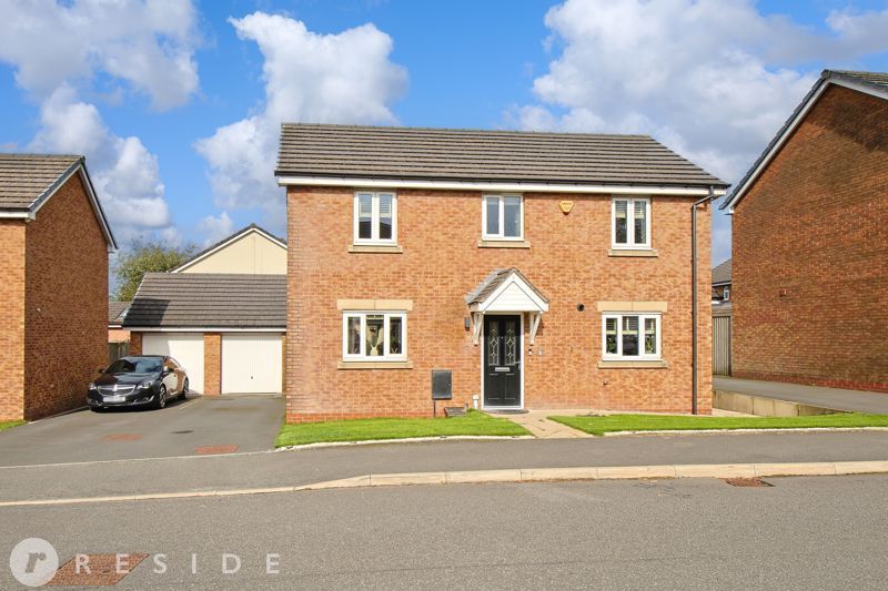 3 bed detached house for sale in Apple Tree Way, Burnedge, Rochdale