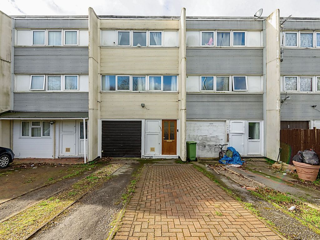 3 bed terraced house for sale in Langland Road, Netherfield, Milton