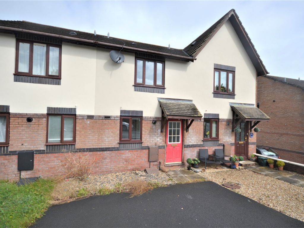 2 bed semidetached house to rent in Coed Y Plas, Johnstown, Carmarthen