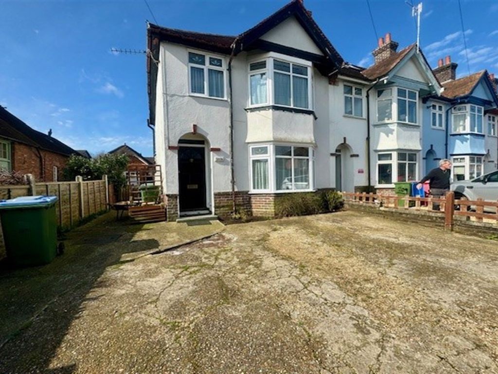 3 bed semidetached house to rent in Priory Road, Southampton SO17, £