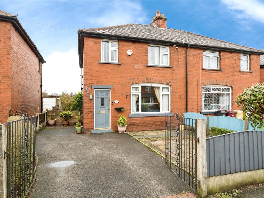 3 bed semidetached house for sale in Pilkington Road, Kearsley, Bolton, Greater Manchester BL4