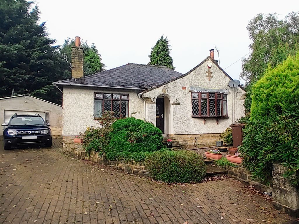 2 bed detached bungalow for sale in Marley Close, Bradford BD8, £200,000 Zoopla
