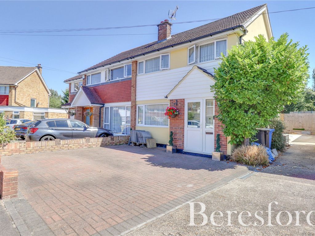 4 bed semidetached house for sale in Oakwood Avenue, Hutton CM13 Zoopla