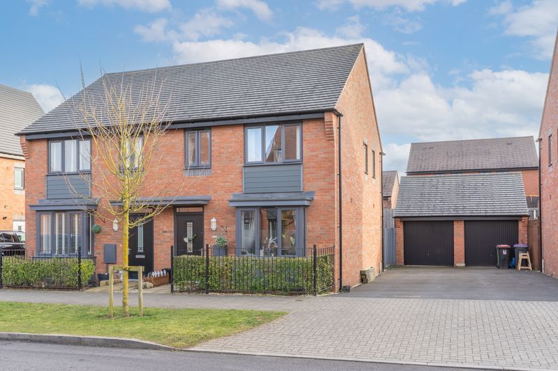 3 bed property for sale in Birchfield Way, Lawley, Telford TF3 Zoopla