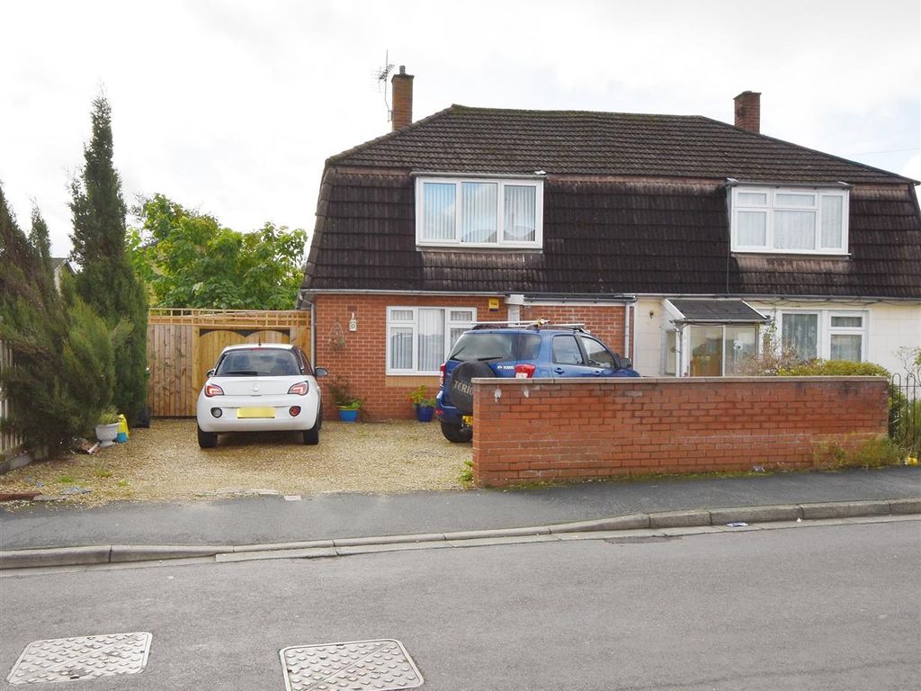 3 bed semidetached house for sale in Briscoes Avenue, Hartcliffe