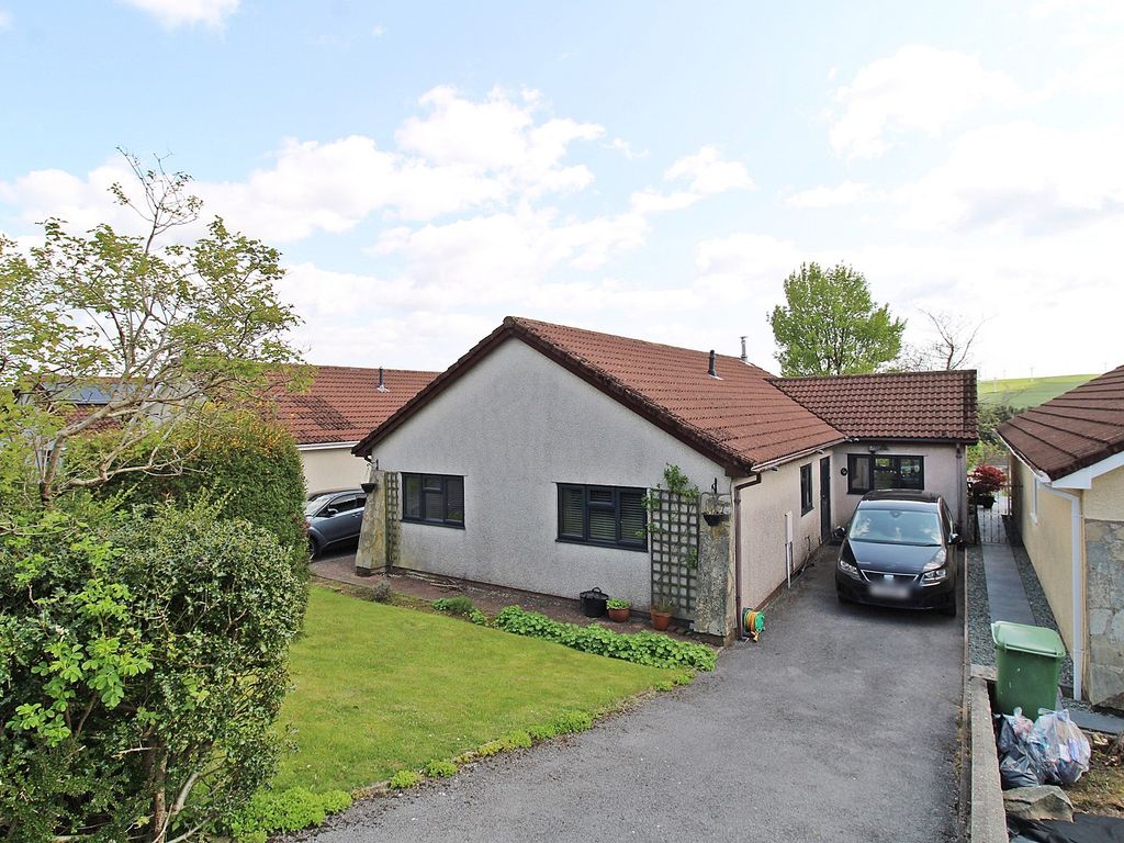 3 bed detached bungalow for sale in The Heathlands, Gilfach Goch, Porth