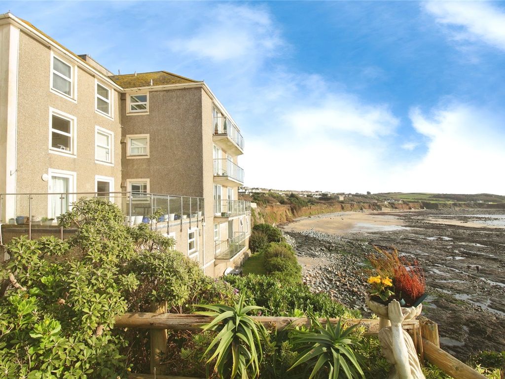 2 bed flat for sale in Fore Street, Marazion, Cornwall TR17, £350,000