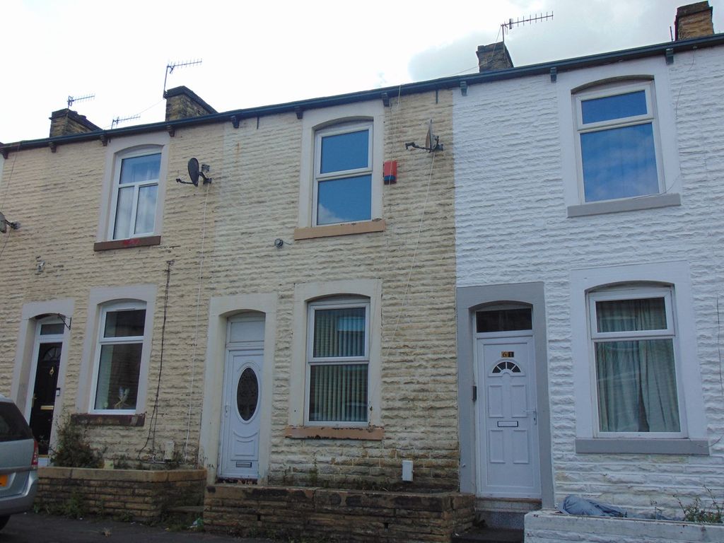 2 bed terraced house for sale in Reed Street, Burnley BB11 Zoopla