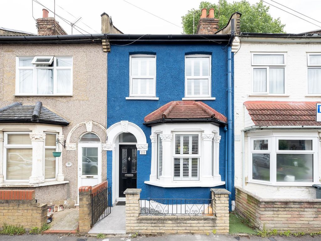 2 bed property for sale in Mafeking Road, London E16, £475,000 Zoopla