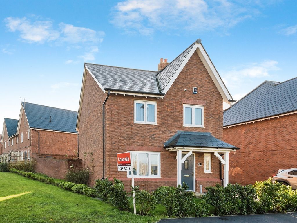 4 bed detached house for sale in William Morris Way, Tadpole Garden
