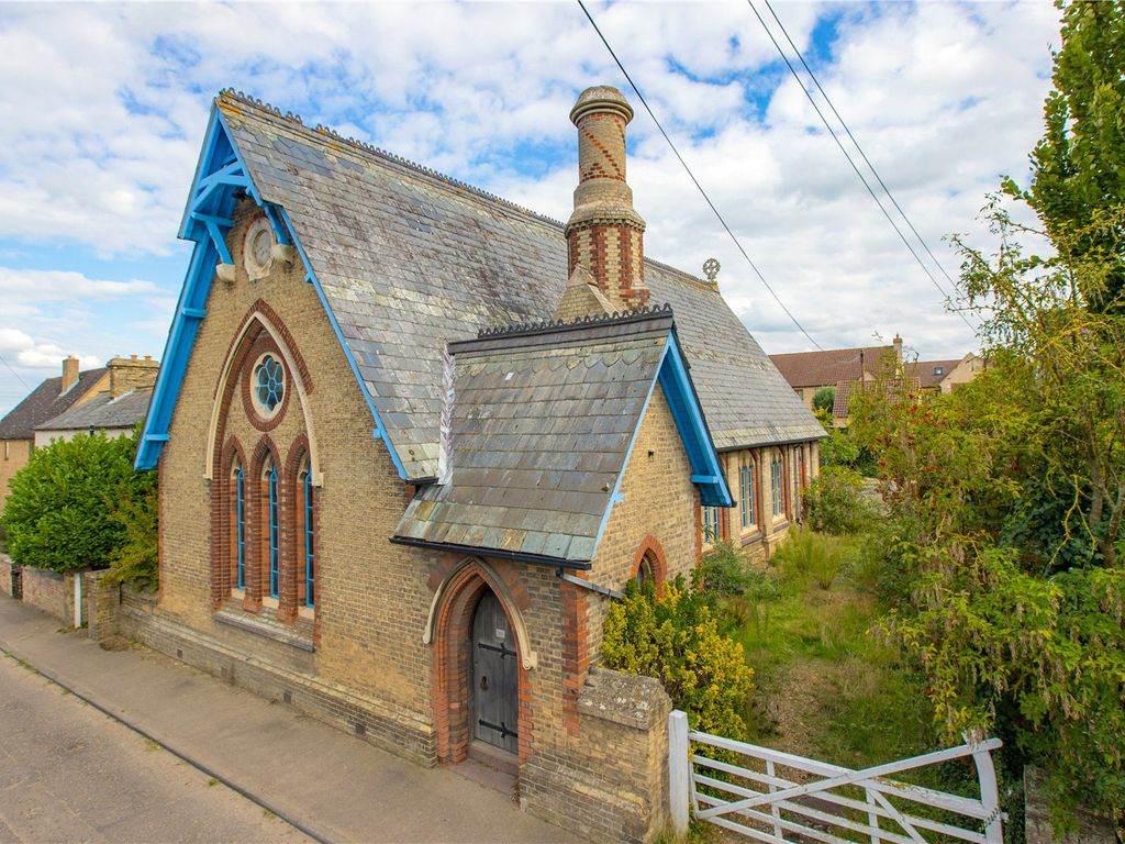 4 bed detached house for sale in North Street, Burwell, Cambridge