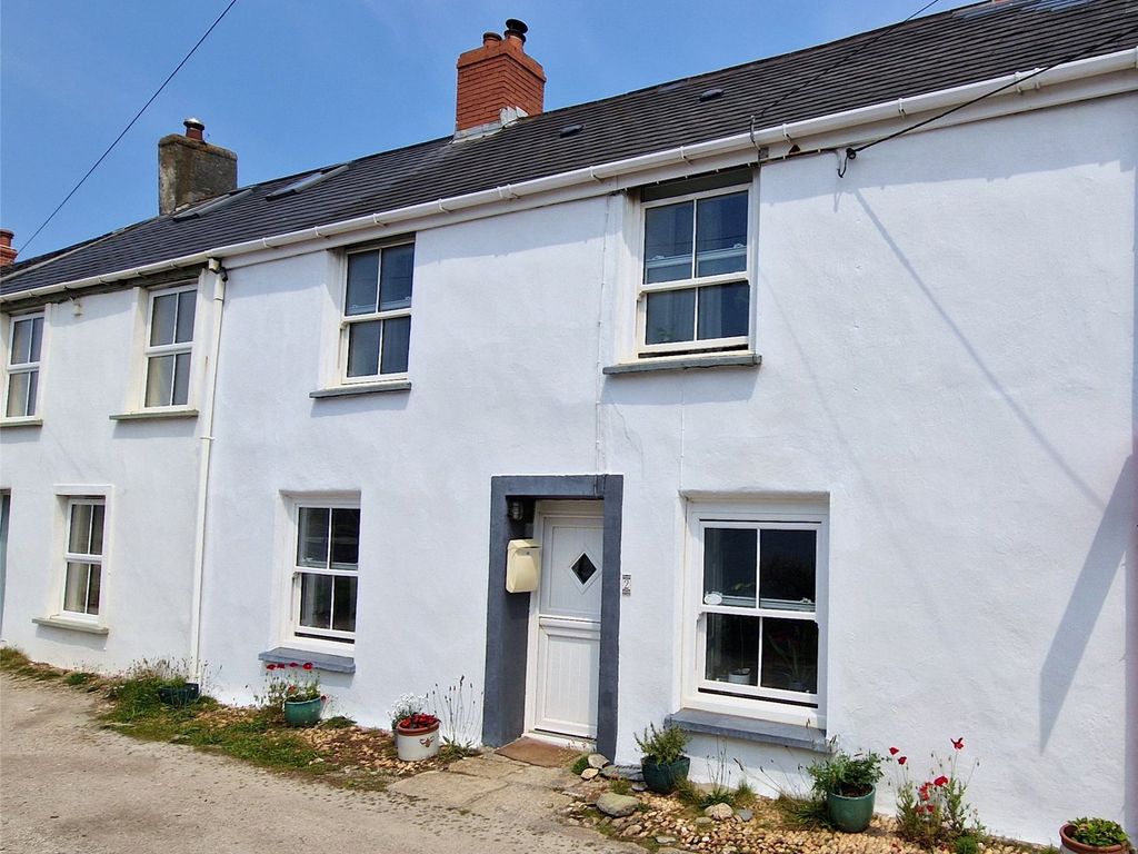 4 bed terraced house for sale in Harbour Terrace, Portreath, Redruth