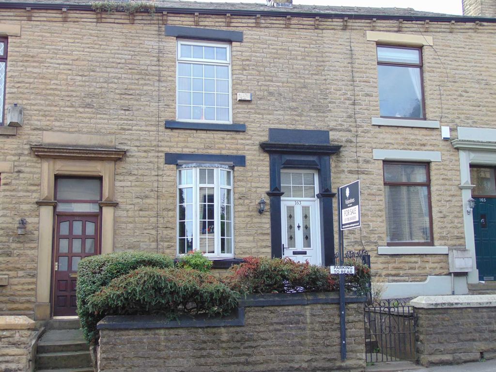 2 bed terraced house to rent in Rochdale Road, Shaw OL2, £995 pcm Zoopla