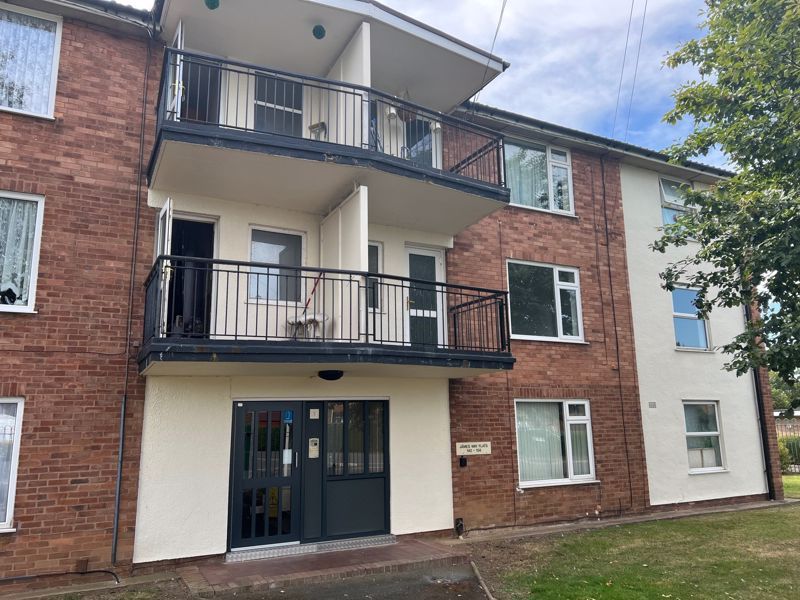2 bed flat to rent in James Way, Donnington, Telford TF2, £695 pcm Zoopla