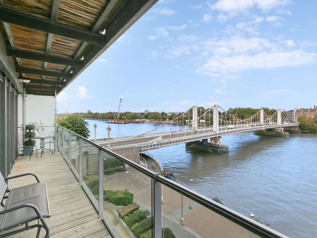 2 bed flat for sale in Chelsea Bridge Wharf, London SW11, £1,300,000 Zoopla