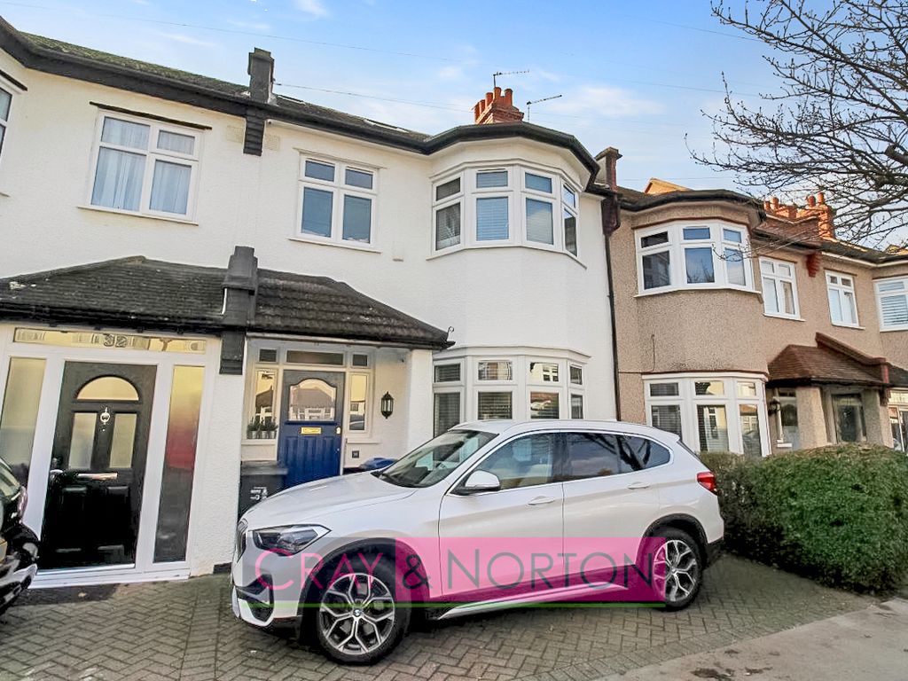 4 bed terraced house to rent in Sherwood Road, CR0, £2,500