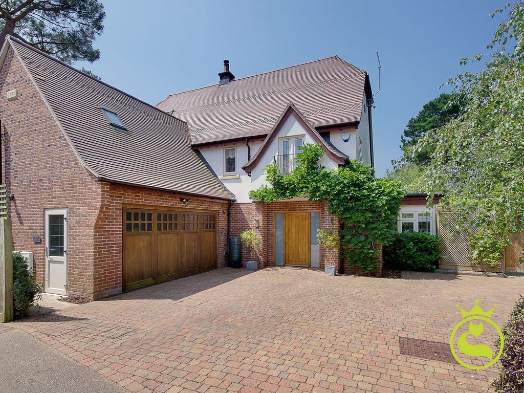 5 bed detached house for sale in De Redvers Road, Parkstone, Poole BH14