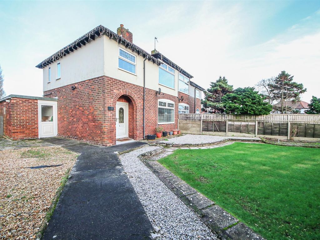3 bed semidetached house for sale in Leybourne Avenue, Southport PR8