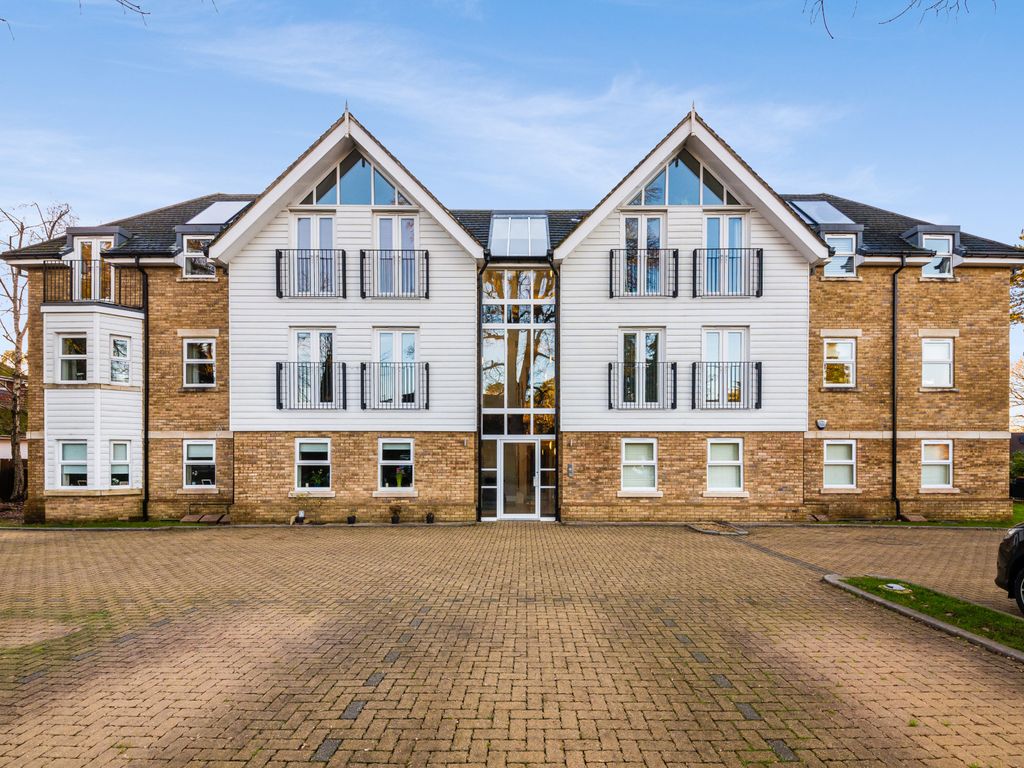 2 bed flat for sale in Westhall Road, Warlingham CR6 Zoopla