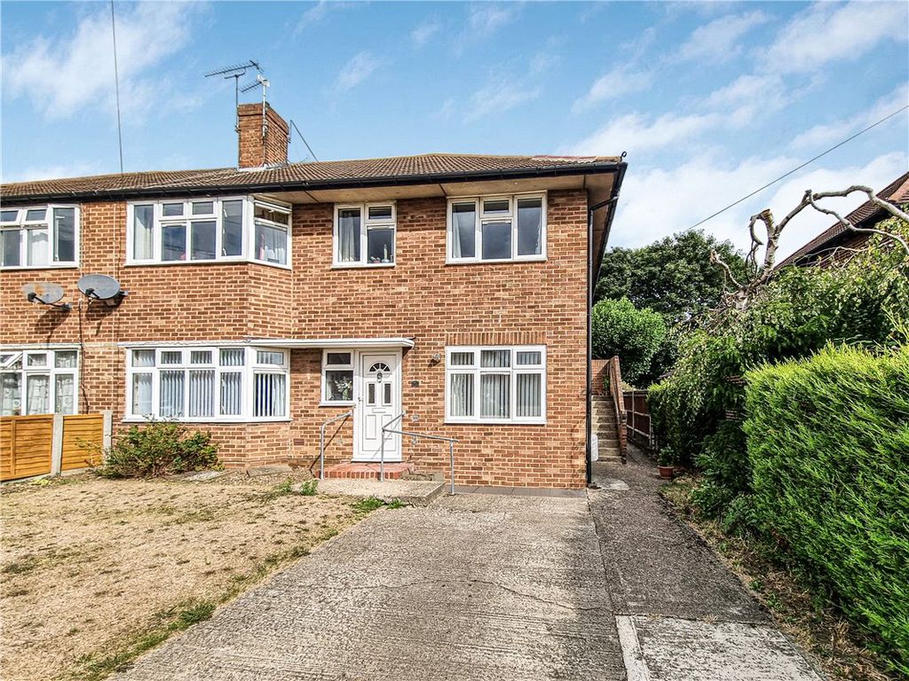 2 bed for sale in Valley Road, Orpington, Kent BR5 Zoopla