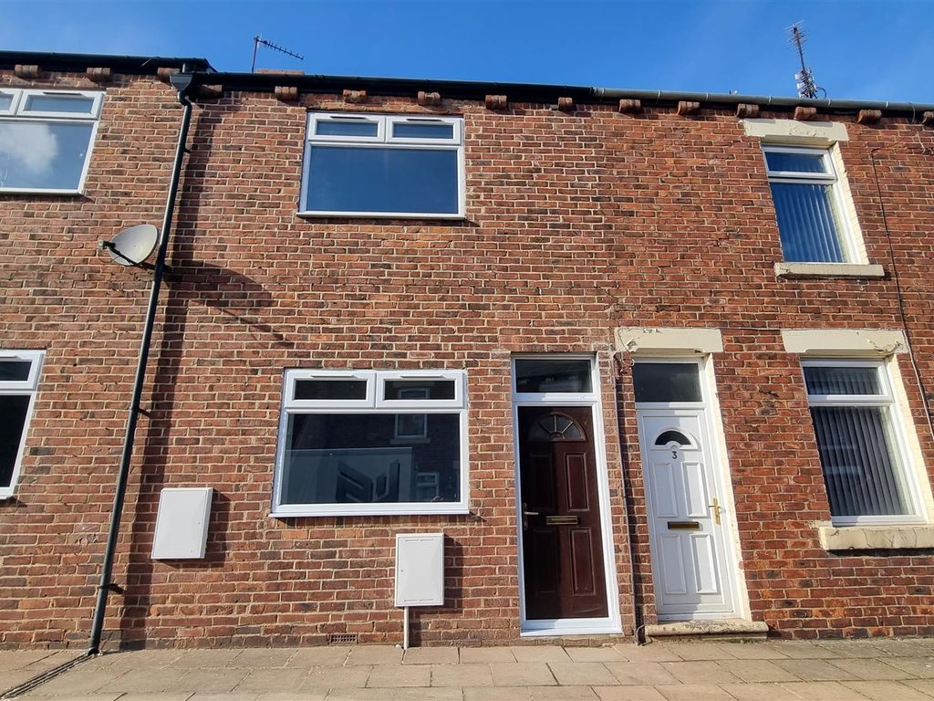 2 bed terraced house for sale in Oak Street, Eldon Lane,