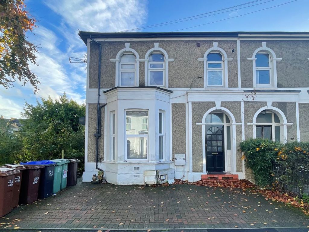 Studio for sale in Flat 3, 1 Elgin Road, Wallington, Surrey SM6 Zoopla