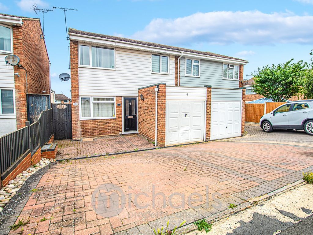 4 bed semidetached house for sale in Keyes Way, Braintree CM7, £350,000 Zoopla