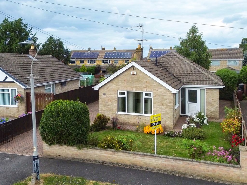 2 bed detached bungalow for sale in Harewood Close, Boston PE21, £