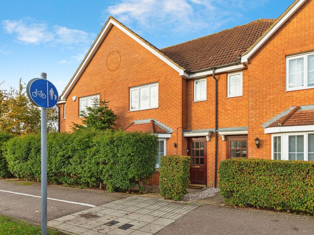 3 bed terraced house for sale in Sir John Newsom Way, Welwyn Garden