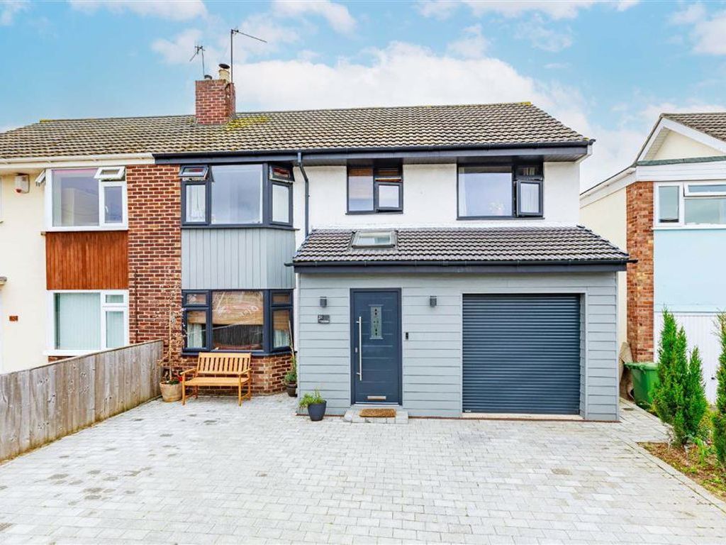 4 bed semidetached house for sale in Church Leaze, Shirehampton
