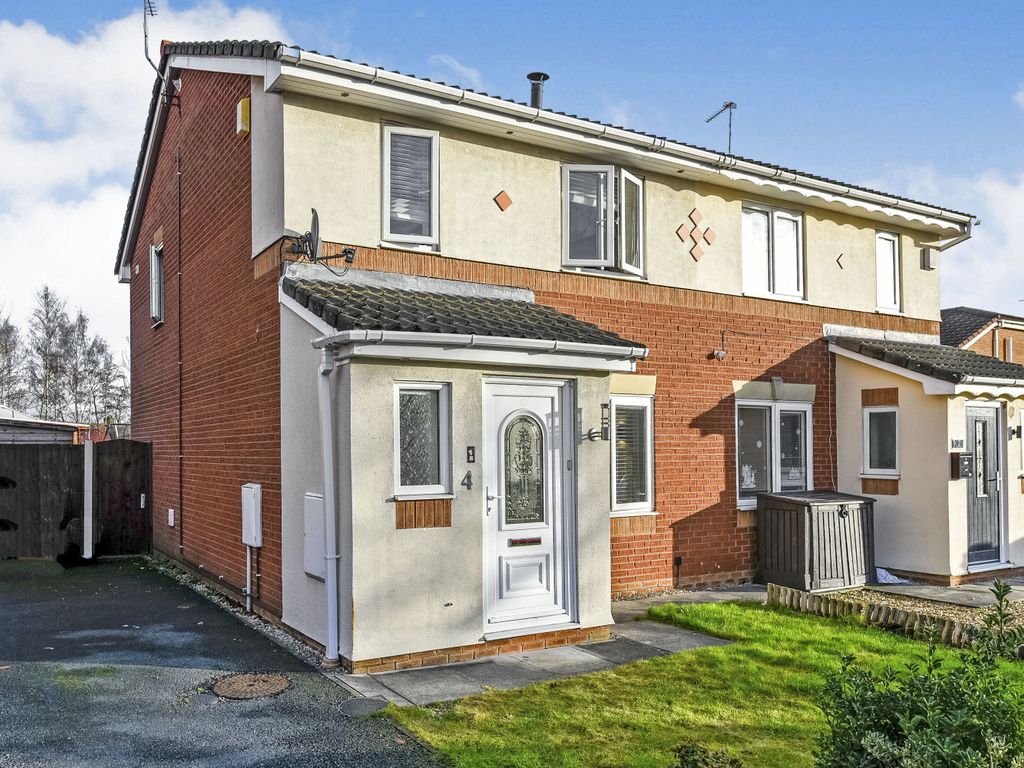 3 bed semidetached house for sale in Hereford Close, St. Helens WA10