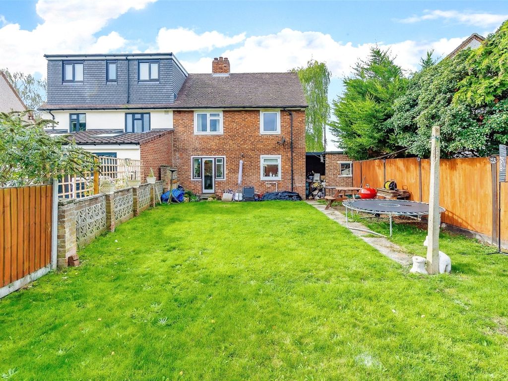 3 bed semidetached house for sale in Birch Row, Bromley BR2, £500,000