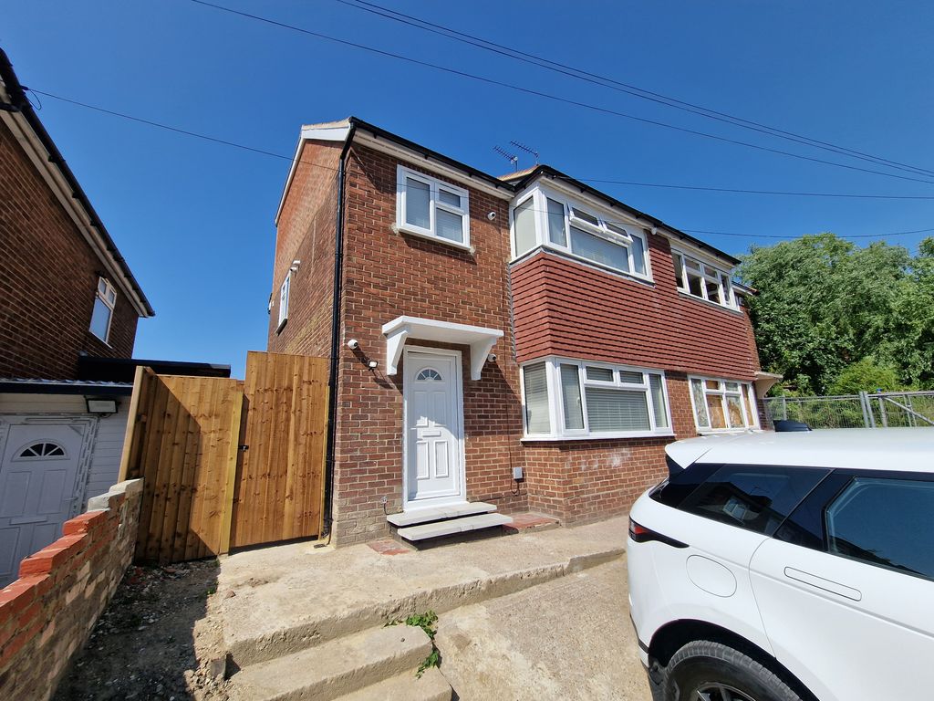 Studio to rent in Star Lane, Orpington, Kent BR5 Zoopla